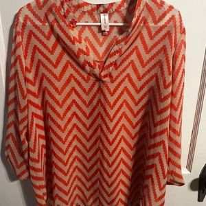 No Boundaries XL coral chevron pattern blouse